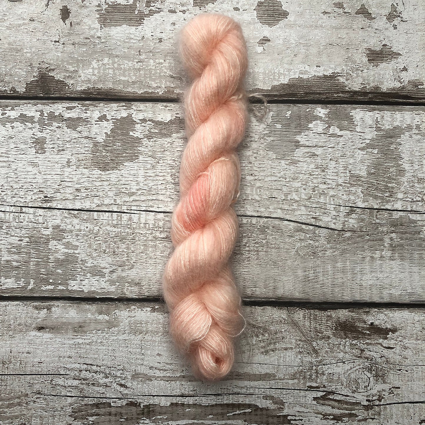 Lace Kid Silk Mohair Yarn Pin Up