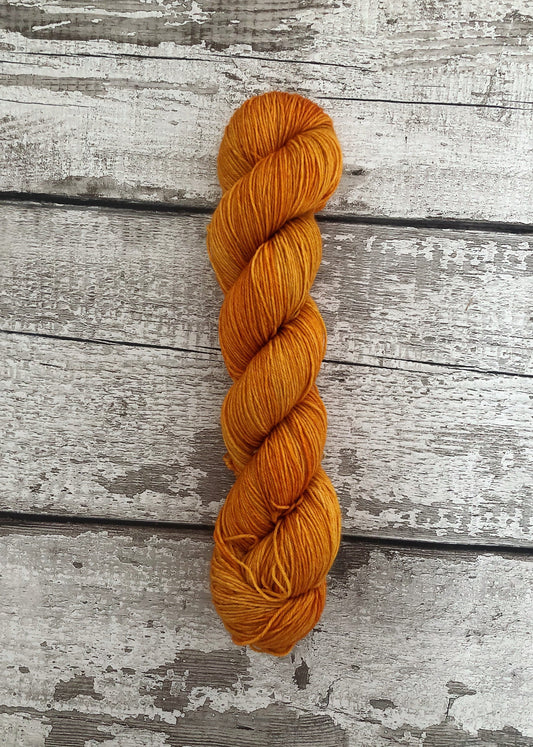 Hand Dyed Yarn 100% Merino 4ply Pumpkin Everything
